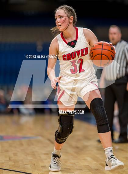 Thumbnail 3 in Gruver vs Hearne (UIL 2A Basketball Semifinal) photogallery.