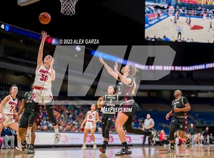 Thumbnail 3 in Gruver vs Hearne (UIL 2A Basketball Semifinal) photogallery.