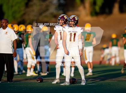 Thumbnail 3 in Simi Valley @ Moorpark photogallery.