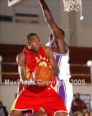 Thumbnail 1 in De Anza vs. Sacramento (St. Hope Classic) photogallery.