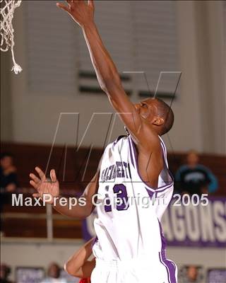 Thumbnail 2 in De Anza vs. Sacramento (St. Hope Classic) photogallery.