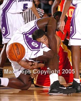 Thumbnail 3 in De Anza vs. Sacramento (St. Hope Classic) photogallery.