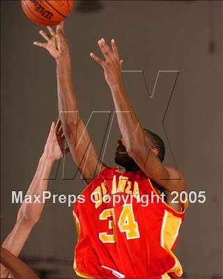 Thumbnail 1 in De Anza vs. Sacramento (St. Hope Classic) photogallery.