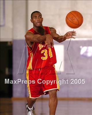 Thumbnail 2 in De Anza vs. Sacramento (St. Hope Classic) photogallery.