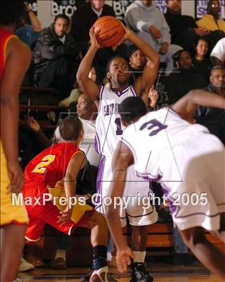 Thumbnail 2 in De Anza vs. Sacramento (St. Hope Classic) photogallery.