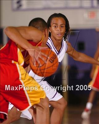 Thumbnail 2 in De Anza vs. Sacramento (St. Hope Classic) photogallery.