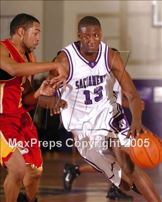 Thumbnail 1 in De Anza vs. Sacramento (St. Hope Classic) photogallery.