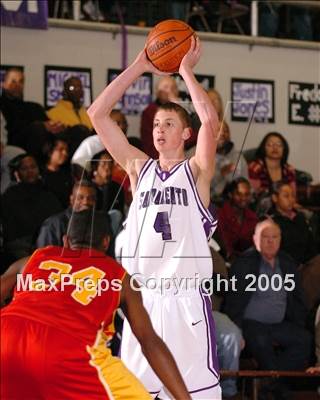Thumbnail 3 in De Anza vs. Sacramento (St. Hope Classic) photogallery.