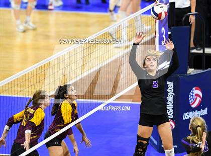 Thumbnail 3 in Alamosa vs Lutheran (CHSAA 3A Semifinal) photogallery.