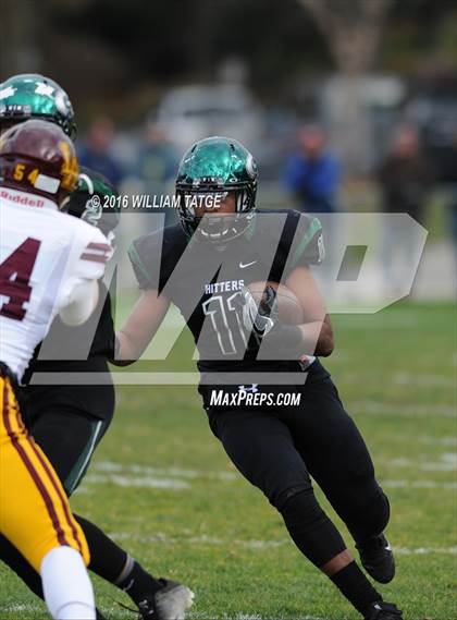 Thumbnail 2 in Glenbard West vs. Loyola Academy (IHSA 8A Semifinal Playoff) photogallery.