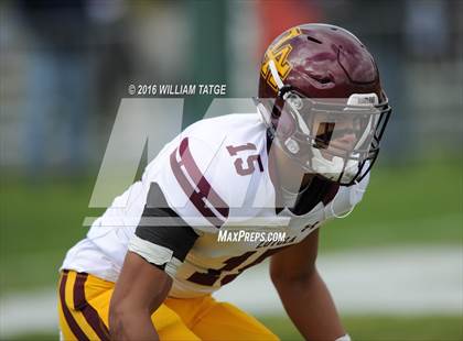 Thumbnail 3 in Glenbard West vs. Loyola Academy (IHSA 8A Semifinal Playoff) photogallery.