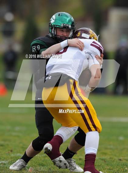 Thumbnail 3 in Glenbard West vs. Loyola Academy (IHSA 8A Semifinal Playoff) photogallery.