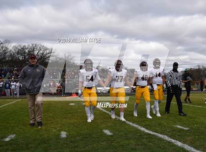 Thumbnail 2 in Glenbard West vs. Loyola Academy (IHSA 8A Semifinal Playoff) photogallery.