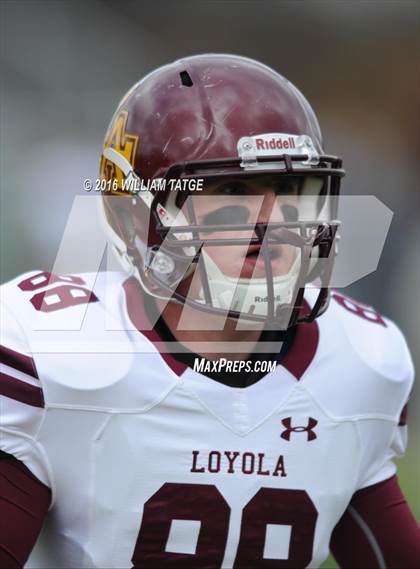 Thumbnail 1 in Glenbard West vs. Loyola Academy (IHSA 8A Semifinal Playoff) photogallery.