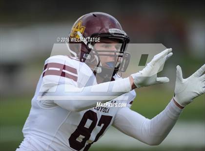 Thumbnail 2 in Glenbard West vs. Loyola Academy (IHSA 8A Semifinal Playoff) photogallery.