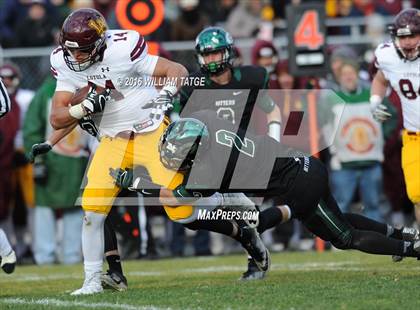 Thumbnail 2 in Glenbard West vs. Loyola Academy (IHSA 8A Semifinal Playoff) photogallery.
