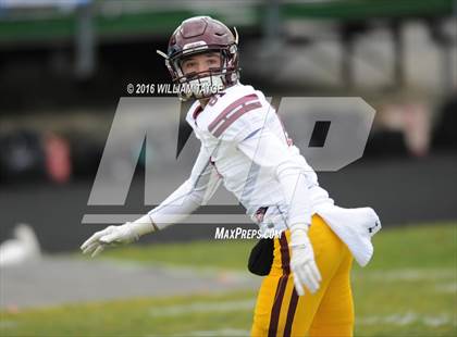 Thumbnail 2 in Glenbard West vs. Loyola Academy (IHSA 8A Semifinal Playoff) photogallery.