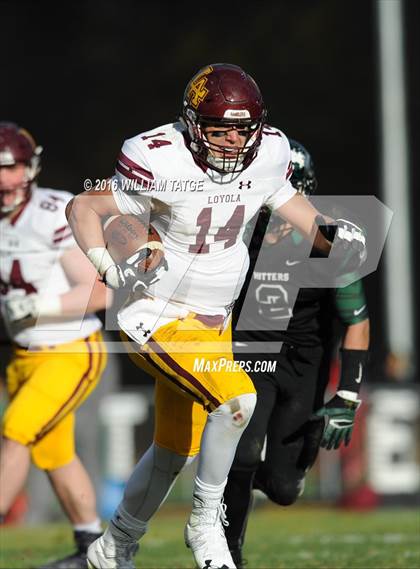 Thumbnail 2 in Glenbard West vs. Loyola Academy (IHSA 8A Semifinal Playoff) photogallery.