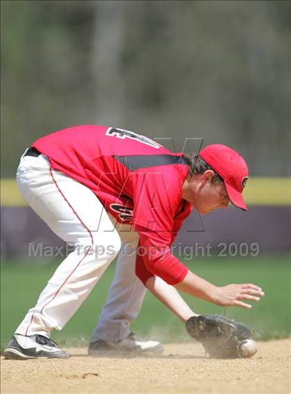 Thumbnail 2 in Guilderland vs. LaSalle Institute (Clarkstown Wood Bat tourney final) photogallery.