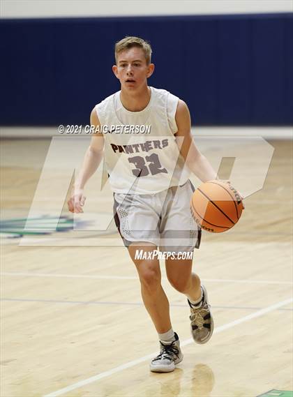 Thumbnail 3 in Pine View @ Ridgeline photogallery.