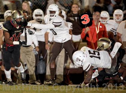 Thumbnail 3 in Crespi @ Alemany photogallery.