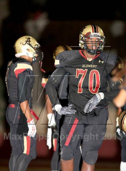 Thumbnail 3 in Crespi @ Alemany photogallery.