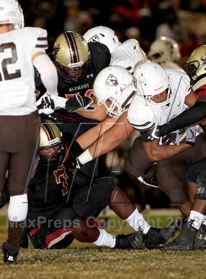 Thumbnail 3 in Crespi @ Alemany photogallery.