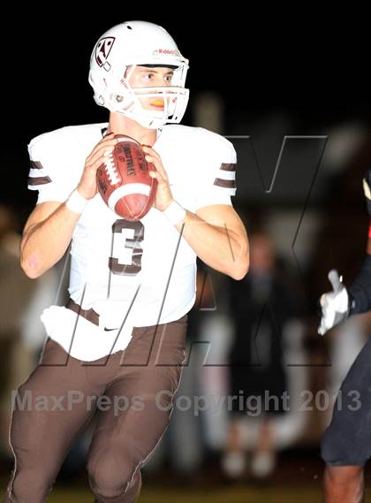 Thumbnail 1 in Crespi @ Alemany photogallery.