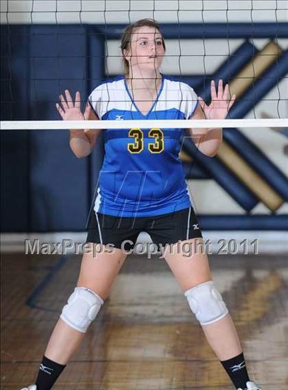 Thumbnail 2 in Lake Mead Academy vs Pahranagat Valley (Lake Mead Fall Classic) photogallery.