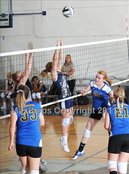 Thumbnail 1 in Lake Mead Academy vs Pahranagat Valley (Lake Mead Fall Classic) photogallery.