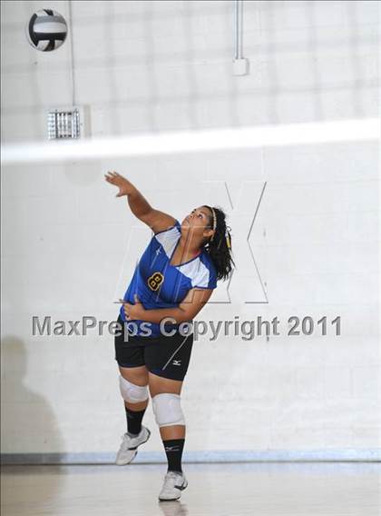 Thumbnail 3 in Lake Mead Academy vs Pahranagat Valley (Lake Mead Fall Classic) photogallery.