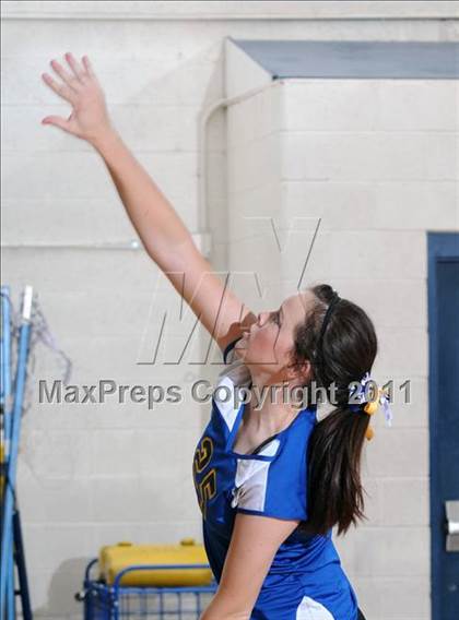 Thumbnail 3 in Lake Mead Academy vs Pahranagat Valley (Lake Mead Fall Classic) photogallery.