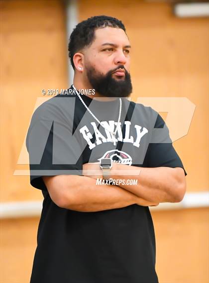 Thumbnail 3 in Centennial vs. New Hope Academy(Nike Tournament of Champions)  photogallery.