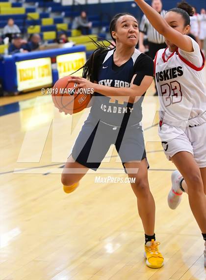Thumbnail 3 in Centennial vs. New Hope Academy(Nike Tournament of Champions)  photogallery.