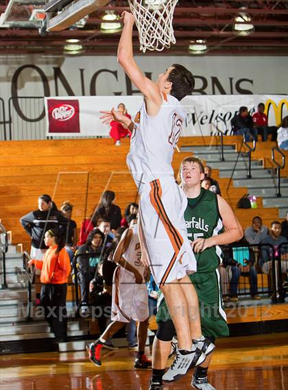 Thumbnail 3 in Dobie vs. Clear Falls (McDonald's Texas Invitational) photogallery.