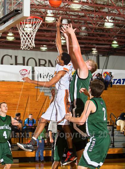 Thumbnail 3 in Dobie vs. Clear Falls (McDonald's Texas Invitational) photogallery.