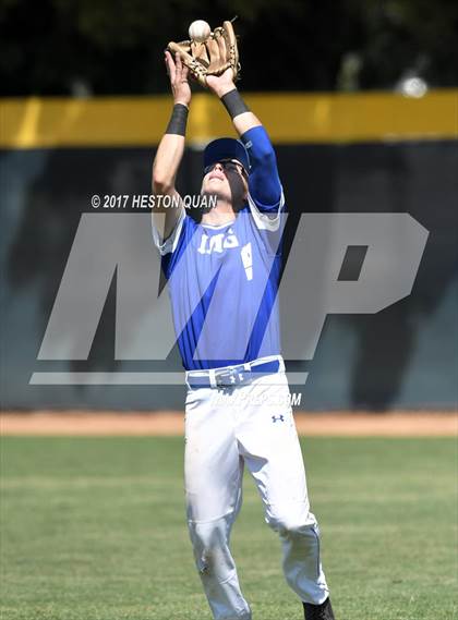 Thumbnail 3 in IMG Academy vs. Bingham (DeMarini National Classic) photogallery.