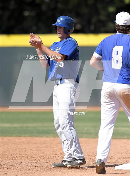 Thumbnail 3 in IMG Academy vs. Bingham (DeMarini National Classic) photogallery.