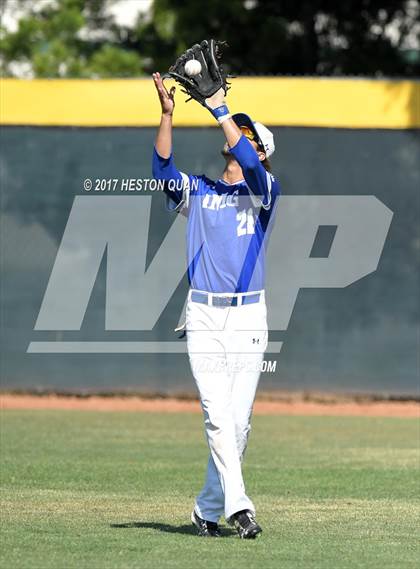 Thumbnail 1 in IMG Academy vs. Bingham (DeMarini National Classic) photogallery.