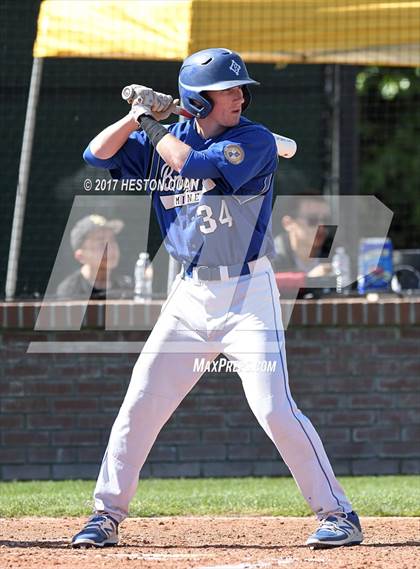 Thumbnail 3 in IMG Academy vs. Bingham (DeMarini National Classic) photogallery.