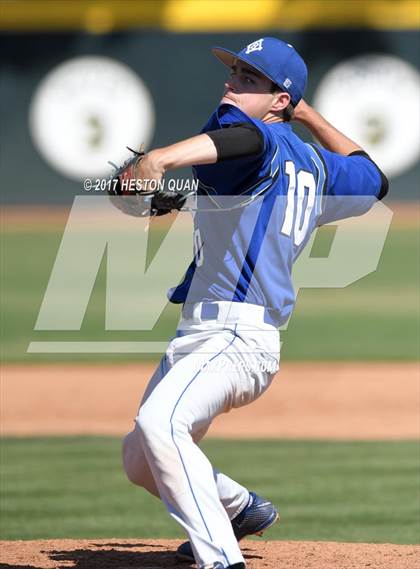Thumbnail 3 in IMG Academy vs. Bingham (DeMarini National Classic) photogallery.