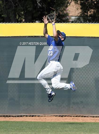 Thumbnail 3 in IMG Academy vs. Bingham (DeMarini National Classic) photogallery.