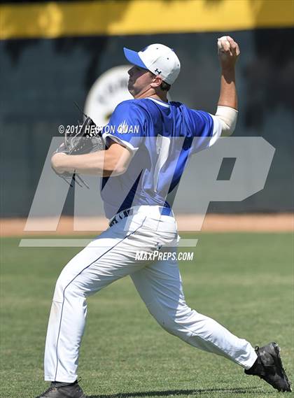 Thumbnail 1 in IMG Academy vs. Bingham (DeMarini National Classic) photogallery.