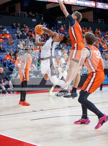Thumbnail 2 in Pacifica Christian vs. Fairmont Prep ( CIF SS DIVISION 2AA FINAL ) photogallery.