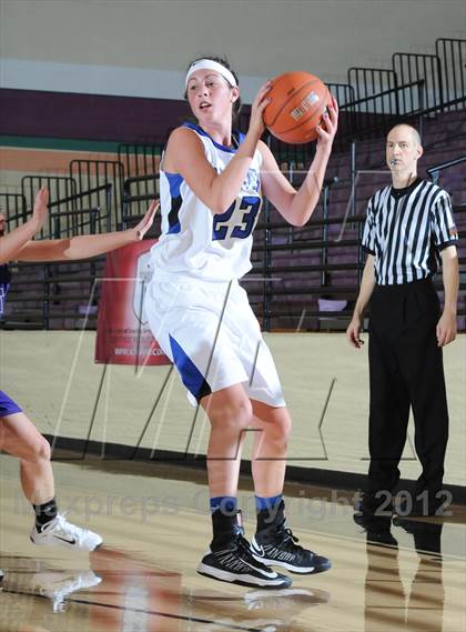 Thumbnail 3 in Grandview vs. Campbell County (Nike Tournament of Champions) photogallery.