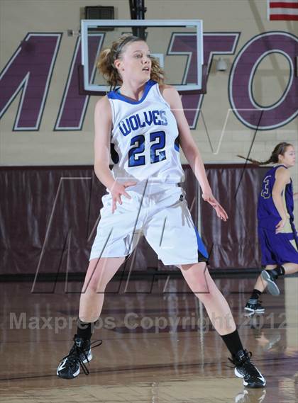 Thumbnail 3 in Grandview vs. Campbell County (Nike Tournament of Champions) photogallery.