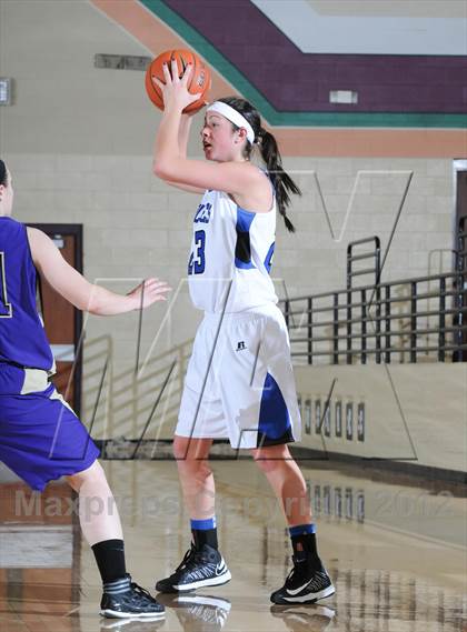Thumbnail 1 in Grandview vs. Campbell County (Nike Tournament of Champions) photogallery.