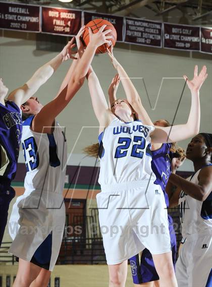 Thumbnail 1 in Grandview vs. Campbell County (Nike Tournament of Champions) photogallery.