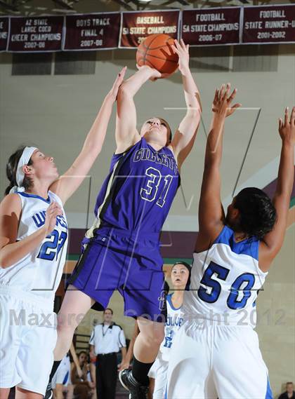 Thumbnail 3 in Grandview vs. Campbell County (Nike Tournament of Champions) photogallery.