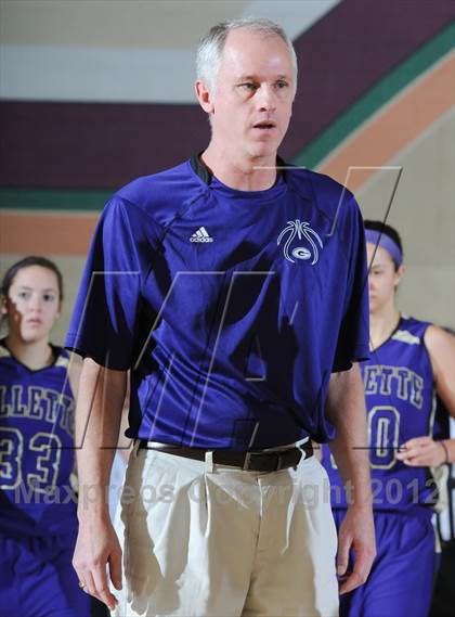 Thumbnail 3 in Grandview vs. Campbell County (Nike Tournament of Champions) photogallery.